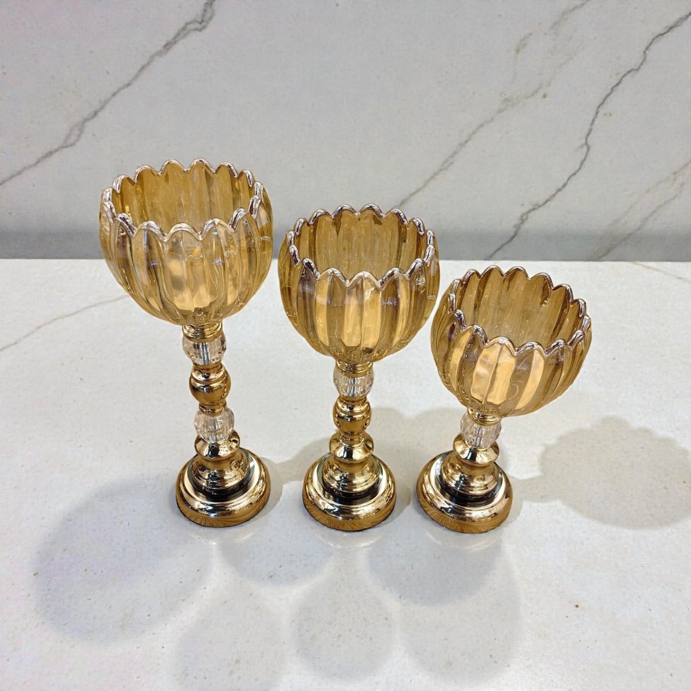 Candelabros dorados