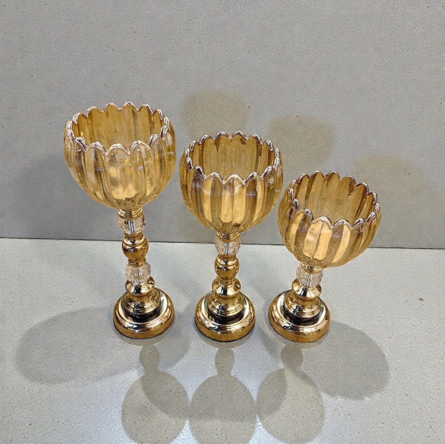 Candelabros dorados